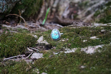 Load image into Gallery viewer, White Water Ring