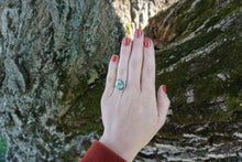 Load image into Gallery viewer, White Water Ring